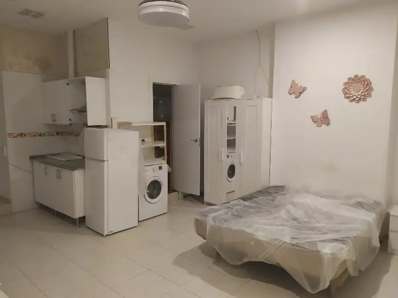 Komercyjne na sprzedaż w Torrox - 180 000 € (Ref: 10009691)