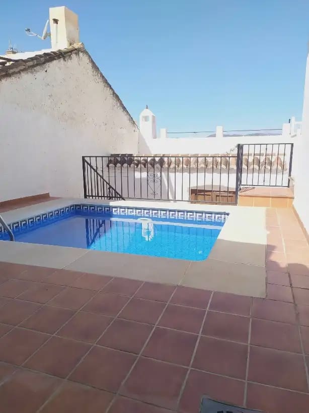 2 bedroom Townhouse for sale in Nerja with pool - € 299,999 (Ref: 10034365)