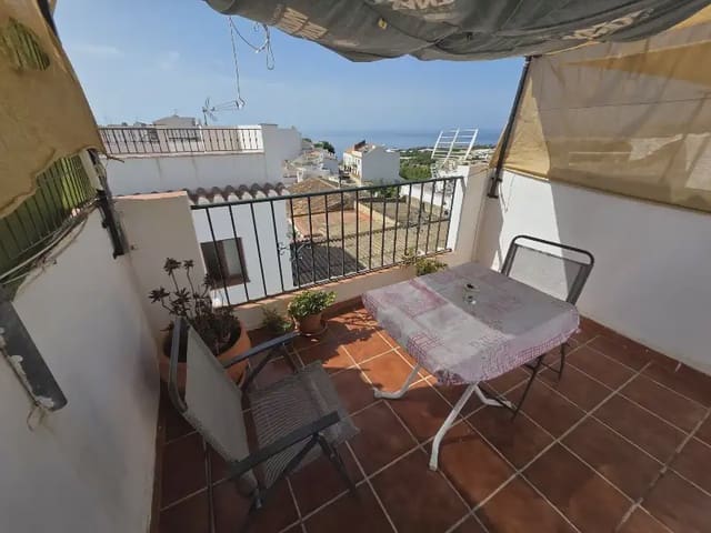 2 Zimmer Apartment zu vermieten in Maro, Nerja - 700 € (Ref: 10045674)