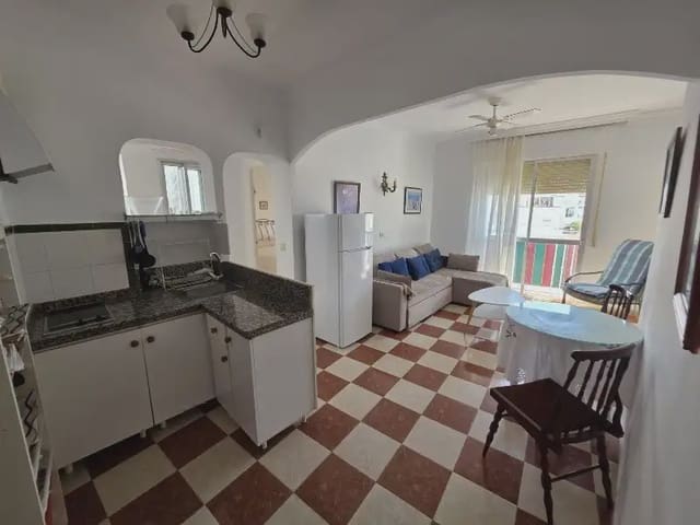 2 Zimmer Apartment zu vermieten in Maro, Nerja - 700 € (Ref: 10045674)