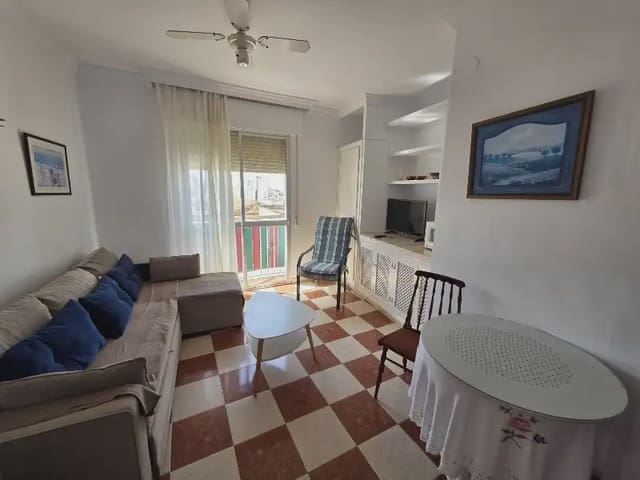 2 Zimmer Apartment zu vermieten in Maro, Nerja - 700 € (Ref: 10045674)
