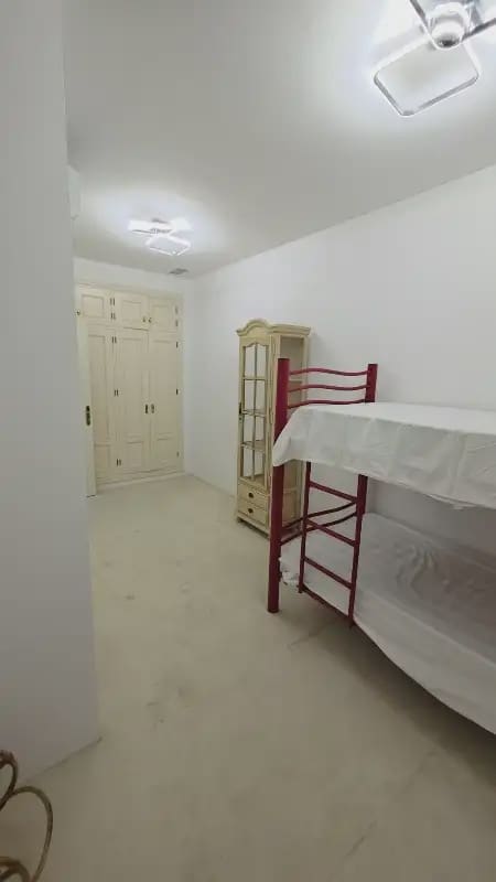 3 makuuhuone Omakotitalo vuokrattavana paikassa Nerja mukana uima-altaan 
autotalli - 1 500 € (Ref: 10045815)