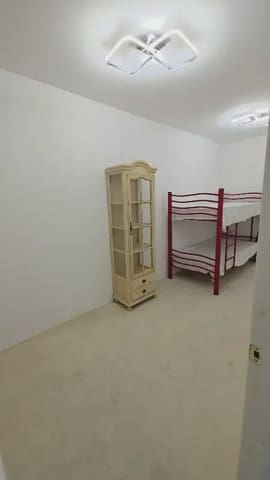 3 makuuhuone Omakotitalo vuokrattavana paikassa Burriana, Nerja mukana uima-altaan 
autotalli - 1 500 € (Ref: 10045815)