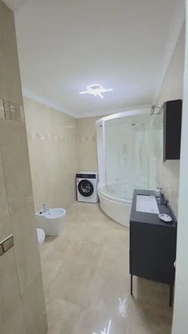3 makuuhuone Omakotitalo vuokrattavana paikassa Burriana, Nerja mukana uima-altaan 
autotalli - 1 500 € (Ref: 10045815)