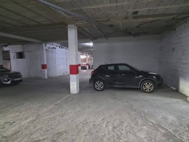 3 makuuhuone Omakotitalo vuokrattavana paikassa Nerja mukana uima-altaan 
autotalli - 1 500 € (Ref: 10045815)