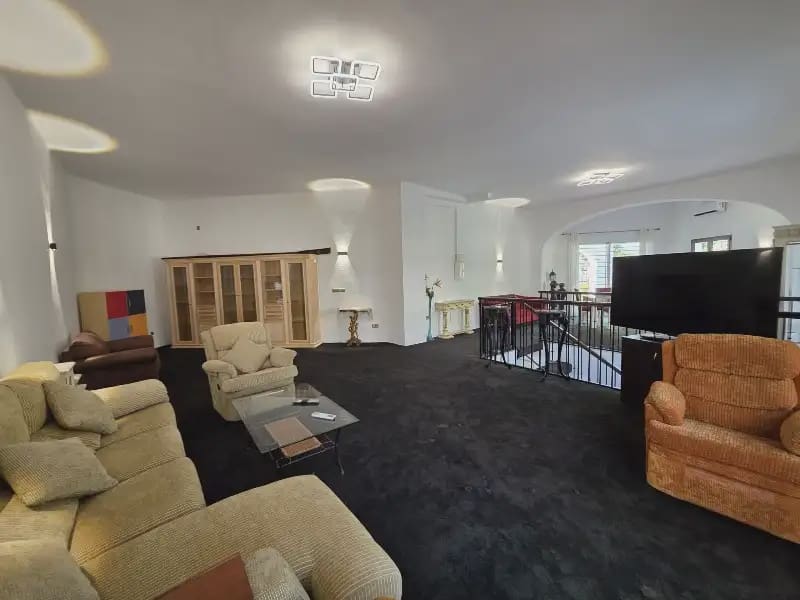 3 makuuhuone Omakotitalo vuokrattavana paikassa Nerja mukana uima-altaan 
autotalli - 1 500 € (Ref: 10045815)
