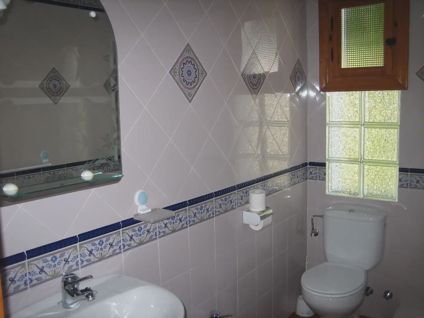 3 quarto Moradia para arrendar em Nerja com piscina garagem - 2 500 € (Ref: 10048126)
