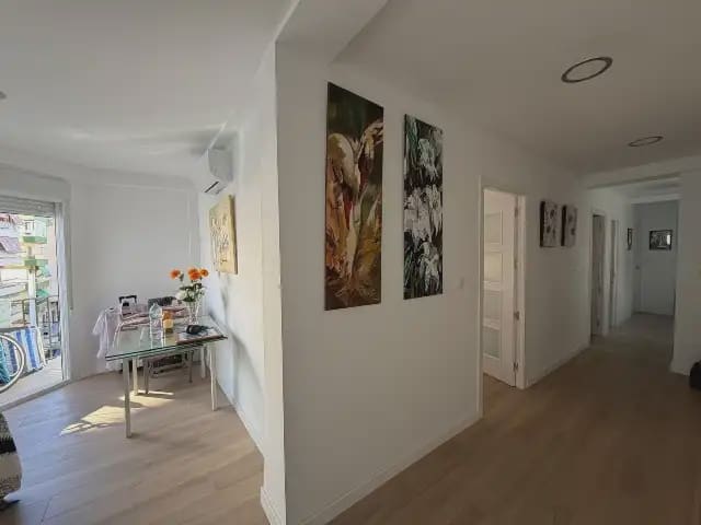Piso de 3 habitaciones en Vélez-Málaga en venta - 265.000 € (Ref: 10088543)