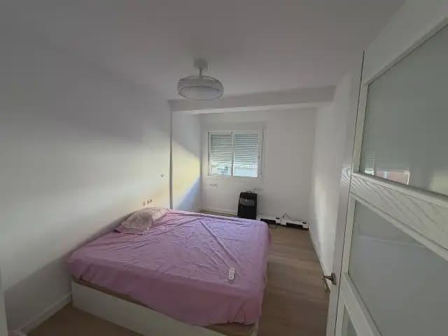 Piso de 3 habitaciones en Vélez-Málaga en venta - 265.000 € (Ref: 10088543)