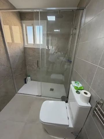 3 slaapkamer Flat te koop in Torre del Mar, Vélez-Málaga - € 265.000 (Ref: 10088543)