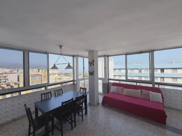 1 makuuhuone Ranta-asunto myytävänä paikassa Velez-Malaga mukana uima-altaan - 262 000 € (Ref: 10088546)