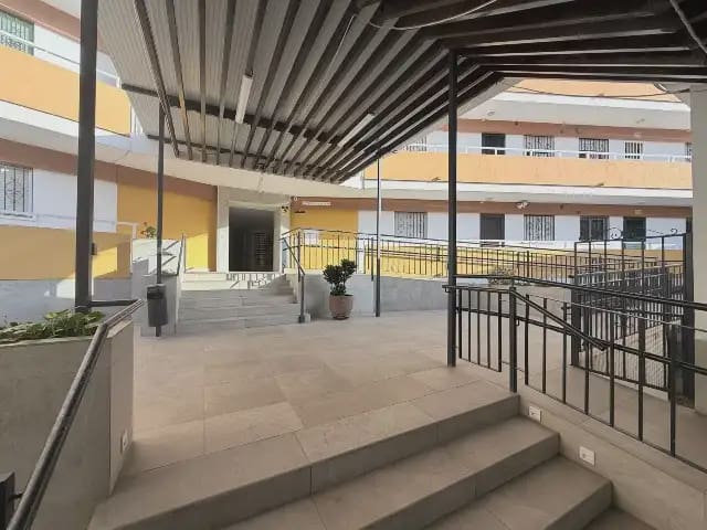 1 makuuhuone Ranta-asunto myytävänä paikassa Velez-Malaga mukana uima-altaan - 262 000 € (Ref: 10088546)