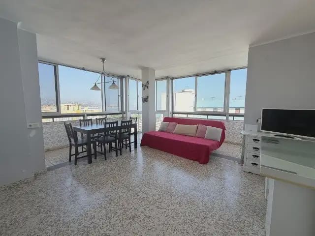 1 makuuhuone Ranta-asunto myytävänä paikassa Torre del Mar, Vélez-Málaga mukana uima-altaan - 262 000 € (Ref: 10088546)