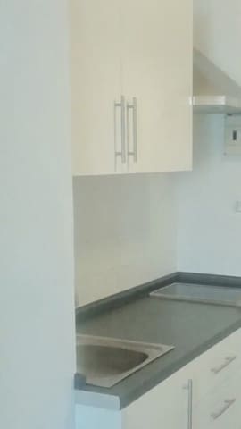 1 slaapkamer Studio te huur in Centro Internacional, Torrox met garage - € 650 (Ref: 10095759)