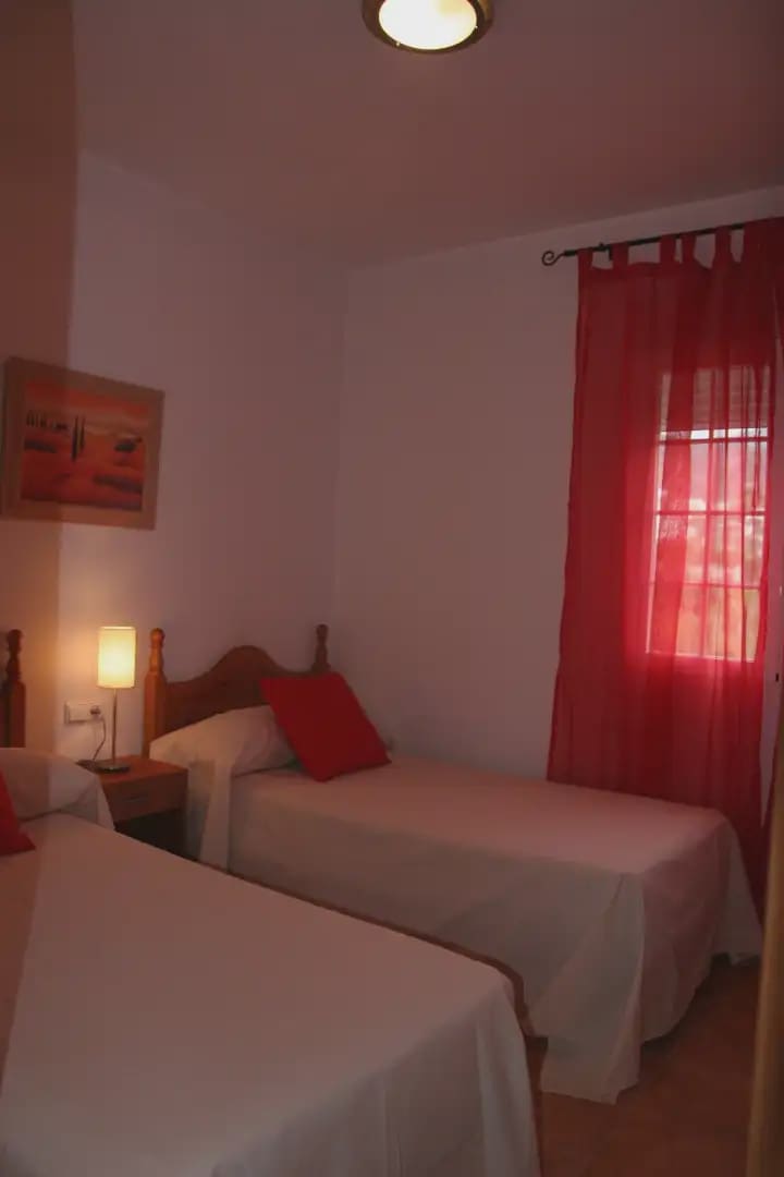 3 slaapkamer Huis te huur in Nerja met garage - € 1.500 (Ref: 10095761)