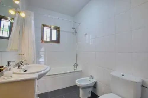 Finca/Casa Rural de 4 habitaciones en Periana en venta con piscina garaje - 440.000 € (Ref: 10098574)