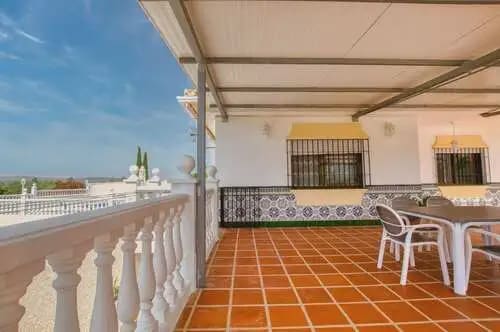 Finca/Casa Rural de 4 habitaciones en Periana en venta con piscina garaje - 440.000 € (Ref: 10098574)
