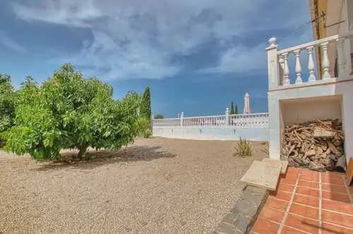 Finca/Casa Rural de 4 habitaciones en Periana en venta con piscina garaje - 440.000 € (Ref: 10098574)