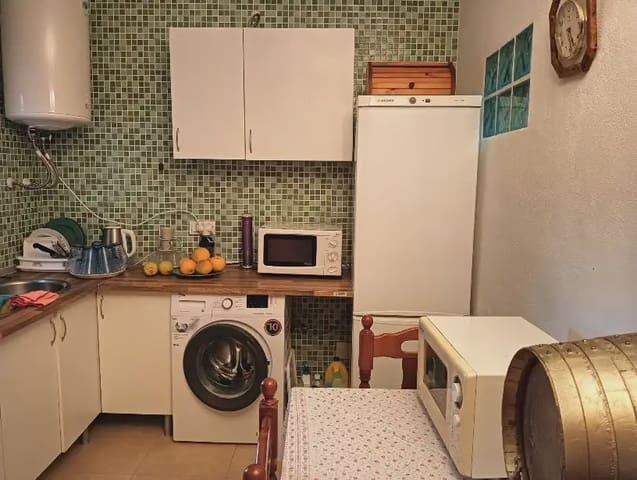 2 slaapkamer Finca/Landhuis te huur in Maro - Cuevas de Nerja, Nerja met zwembad garage - € 900 (Ref: 10098709)