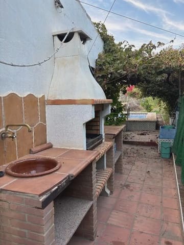 1 camera da letto Finca/Casa di Campagna in vendita in Avda Pescia - Ctra de Frigiliana, Nerja con piscina garage - 315.000 € (Rif: 10101405)