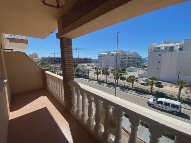 2 bedroom Beach Apartment for sale in Centro Internacional, Torrox with garage - € 247,500 (Ref: 10165394)