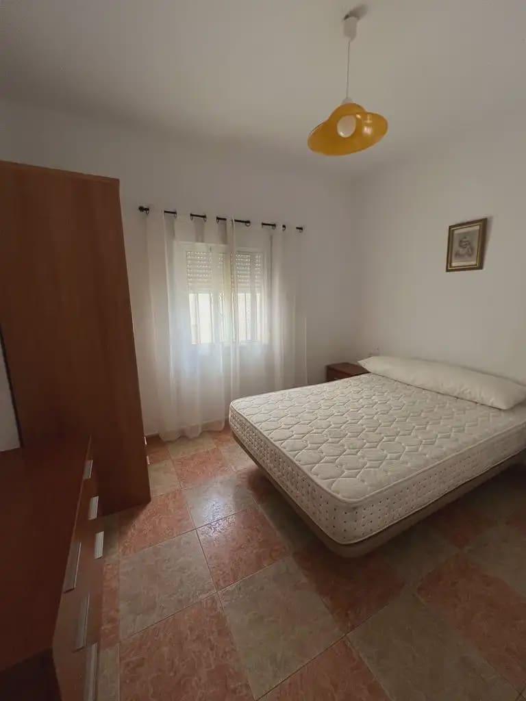 3 soveværelse Villa til leje i Torrox med swimmingpool garage - € 1.000 (Ref: 10165617)