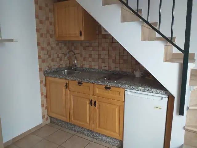 1 soverom Hus til leie i Torrox - € 600 (Ref: 10169075)