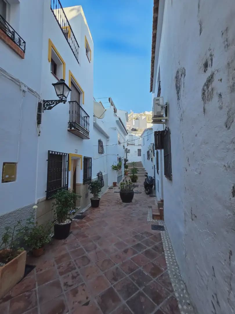1 soverom Hus til leie i Torrox - € 600 (Ref: 10169075)