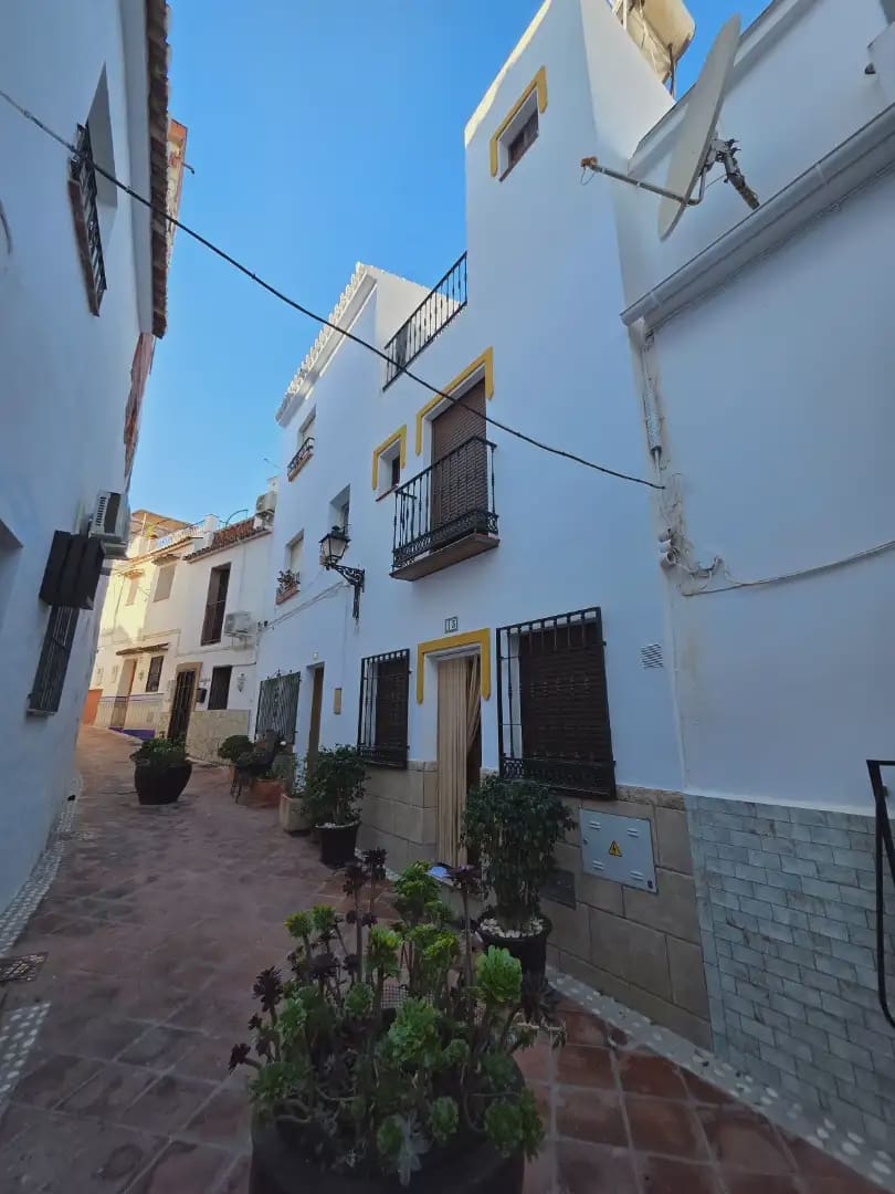 1 soverom Hus til leie i Torrox - € 600 (Ref: 10169075)