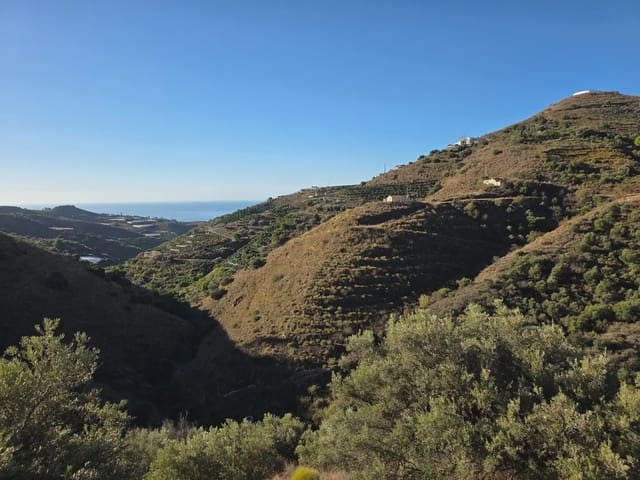 Finca/Herregård til salgs i Torrox Pueblo, Torrox - € 185 000 (Ref: 10169076)