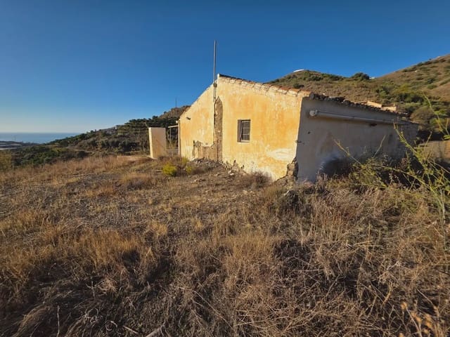 Finca/Herregård til salgs i Torrox Pueblo, Torrox - € 185 000 (Ref: 10169076)