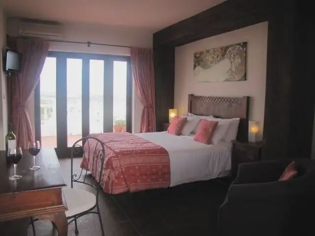 7 soveværelse Hotel til salg i Nerja med garage - € 2.770.000 (Ref: 10182160)
