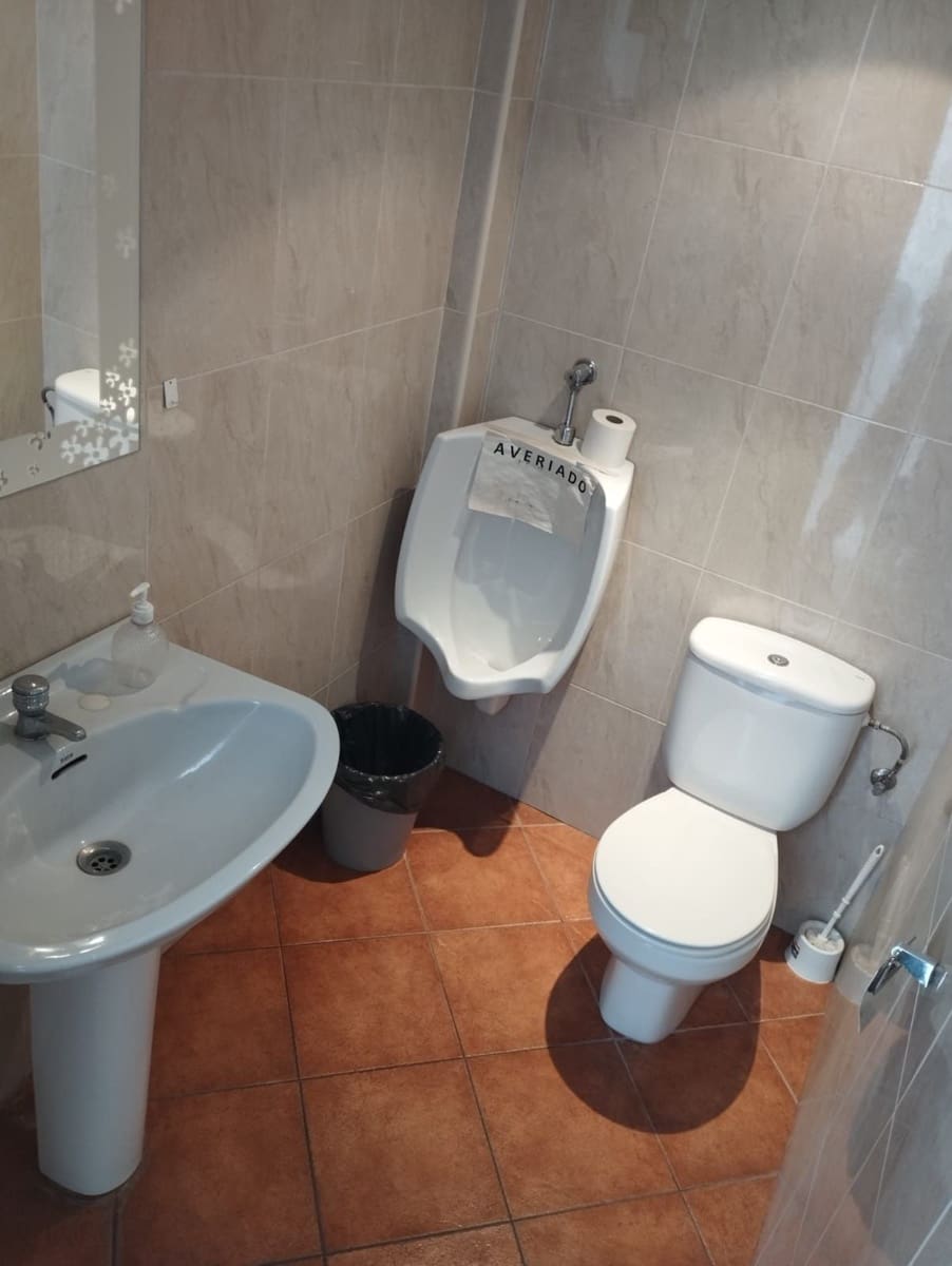 Kommersiell till salu i Nerja - 199 900 € (Ref: 7657462)