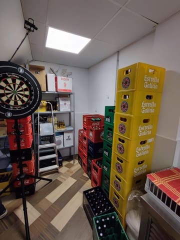 Kommersiell til salgs i Centro, Nerja - € 250 000 (Ref: 7857699)