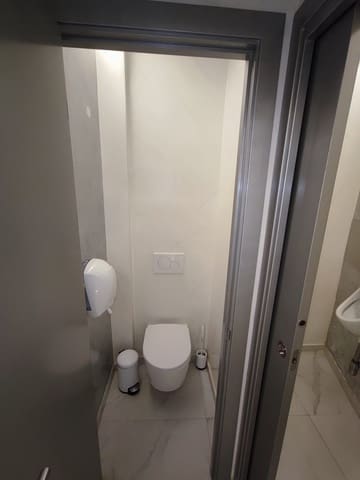 Kommersiell til salgs i Centro, Nerja - € 250 000 (Ref: 7857699)