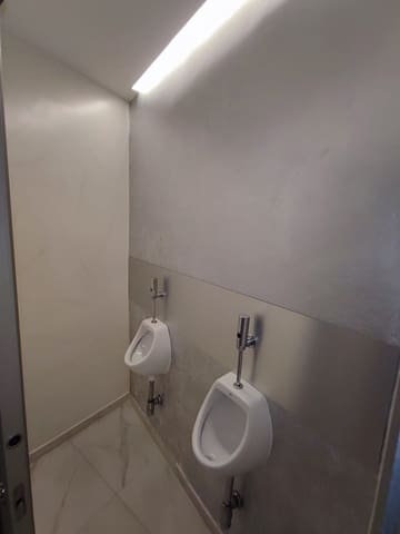 Kommersiell til salgs i Centro, Nerja - € 250 000 (Ref: 7857699)