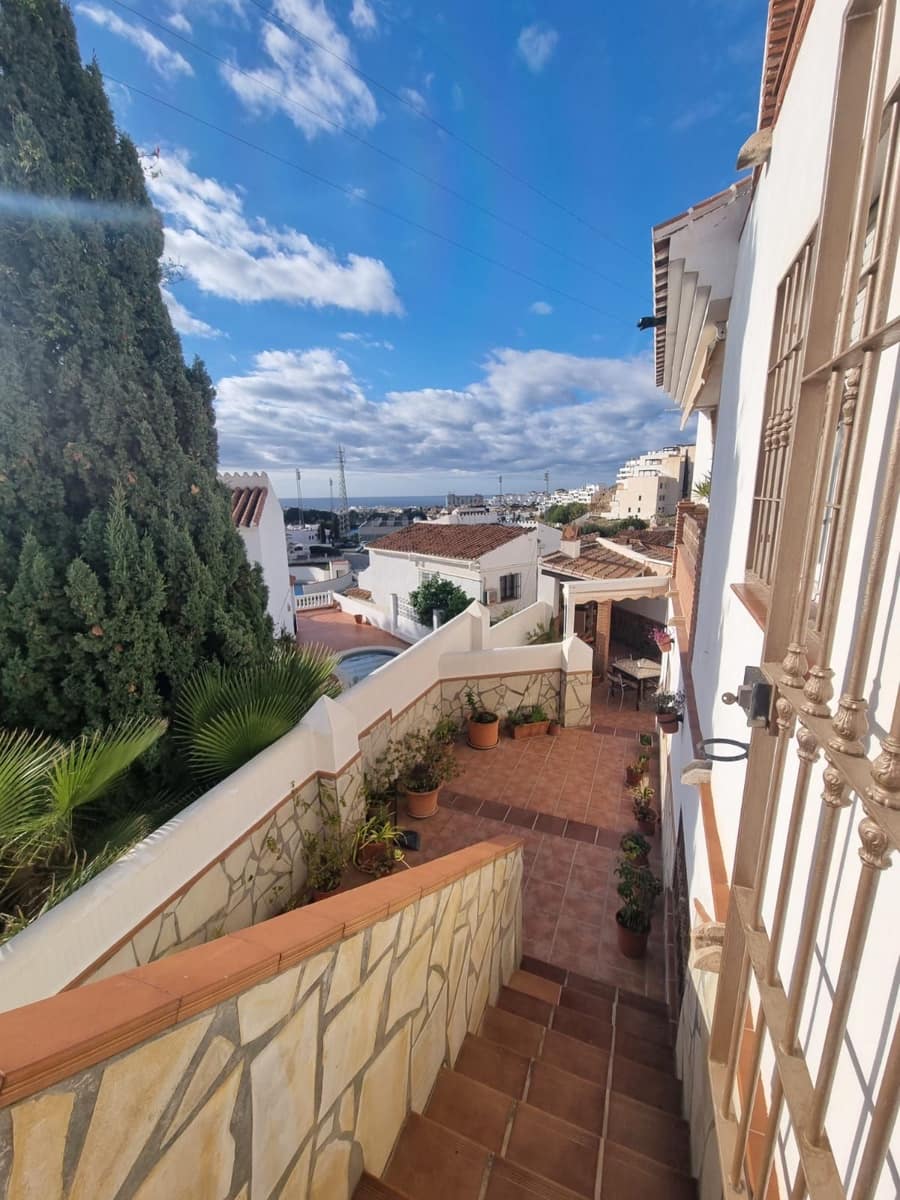 4 camera da letto Villa in vendita in Nerja - 465.000 € (Rif: 8028450)