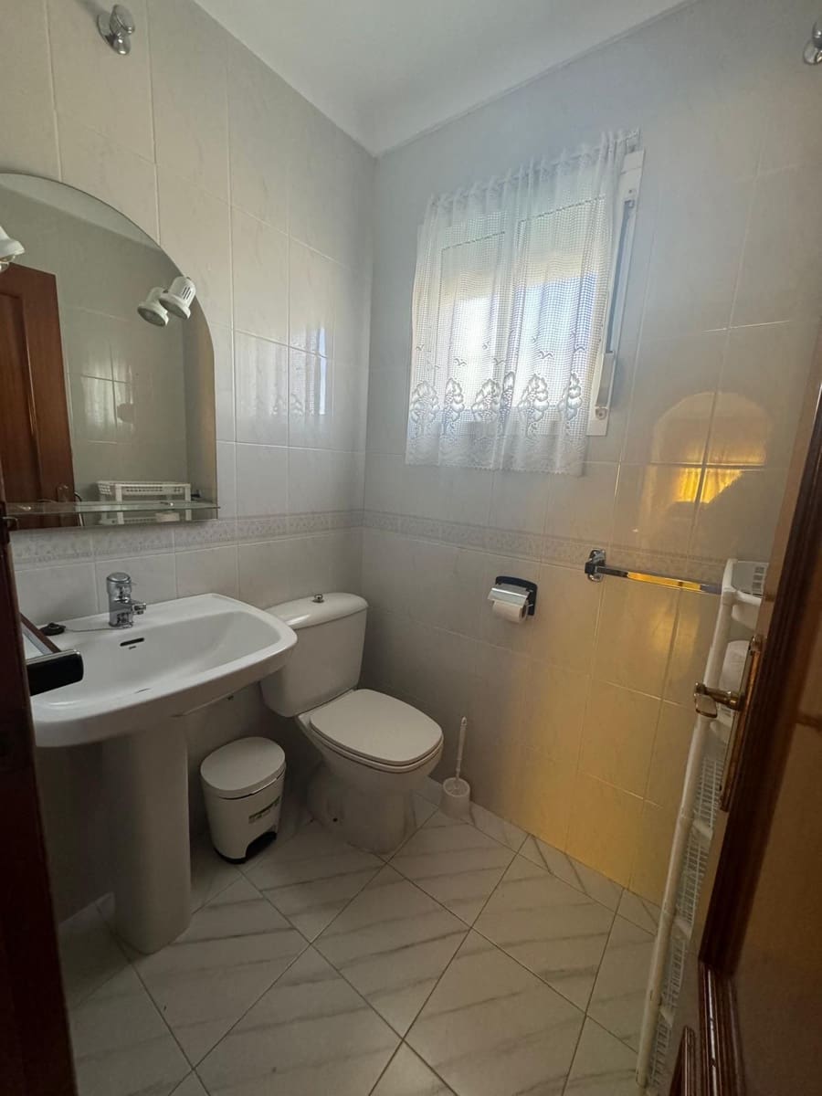 4 sypialnia Dom szeregowy na sprzedaż w Nerja z basenem - 390 000 € (Ref: 8321188)