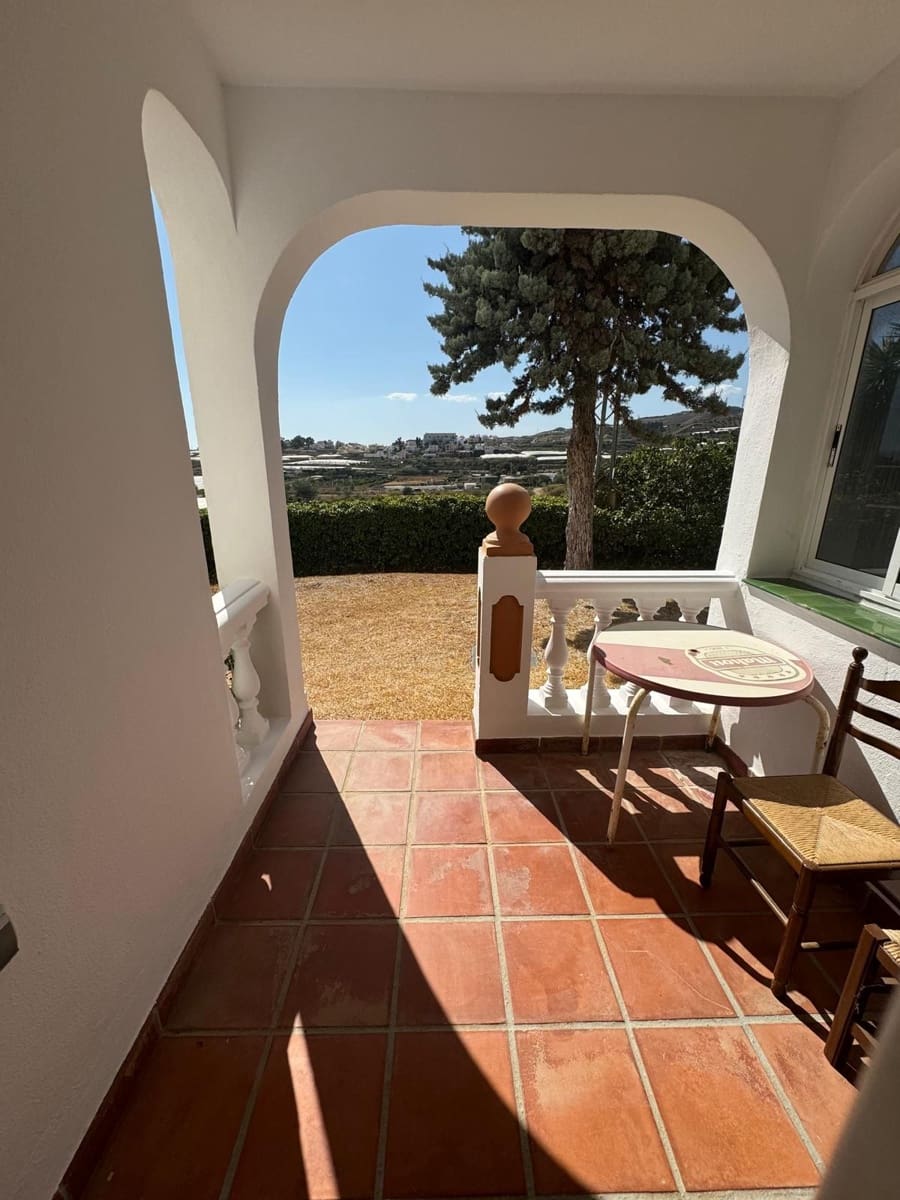 4 sypialnia Dom szeregowy na sprzedaż w Nerja z basenem - 390 000 € (Ref: 8321188)