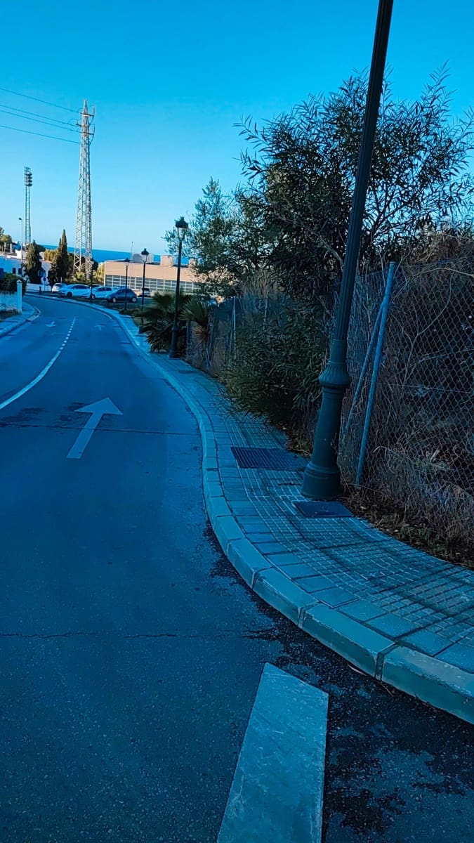 Działka budowlana na sprzedaż w Nerja - 550 000 € (Ref: 8585662)