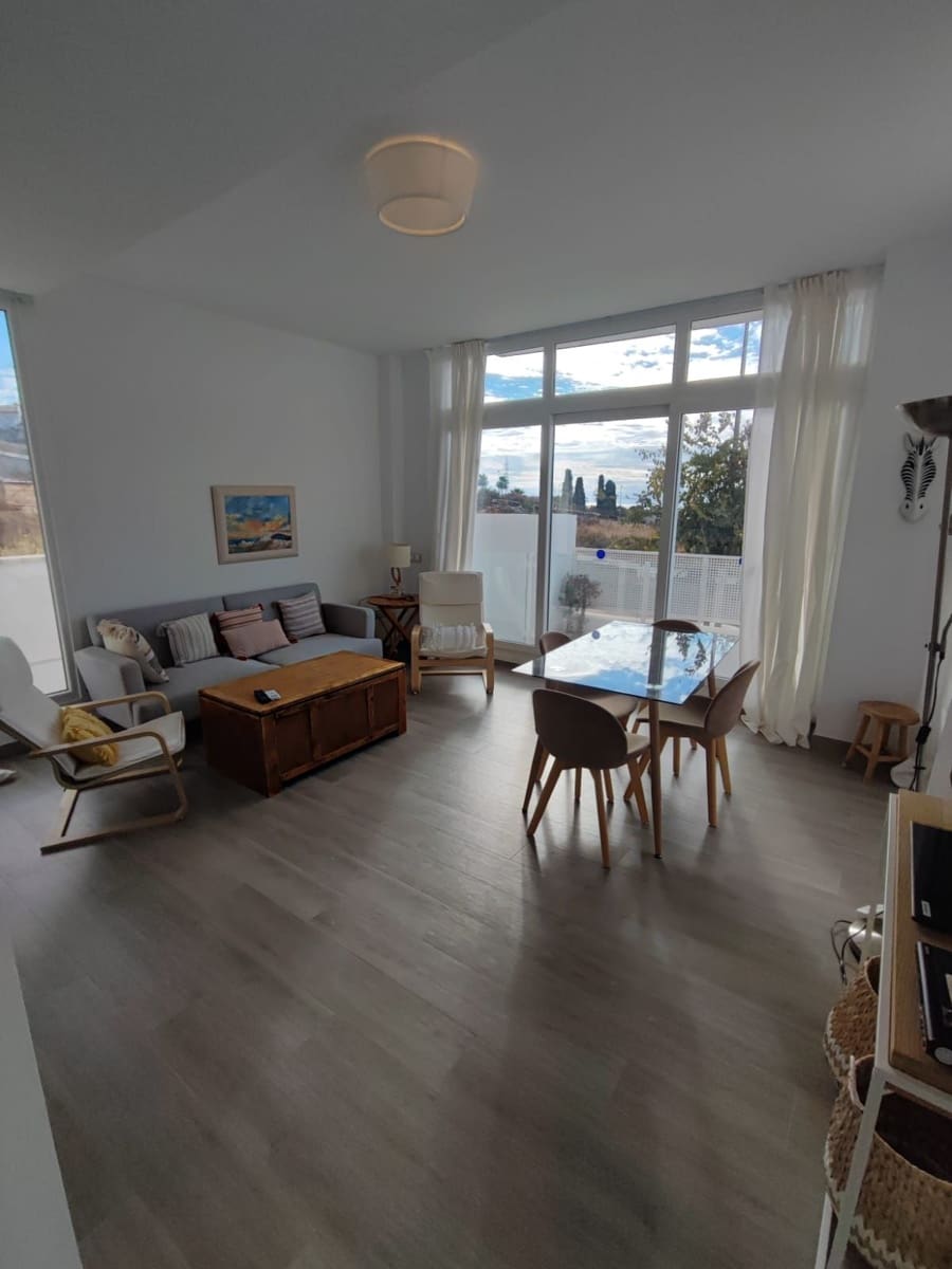 3 camera da letto Villa da affittare in Nerja con piscina garage - 2.100 € (Rif: 8668594)