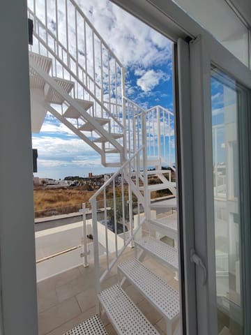 3 soverom Villa til leie i Capistrano, Nerja med svømmebasseng garasje - € 2 100 (Ref: 8668594)