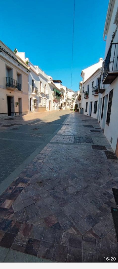 9 soveværelse Byhus til salg i Nerja - € 720.000 (Ref: 8739042)