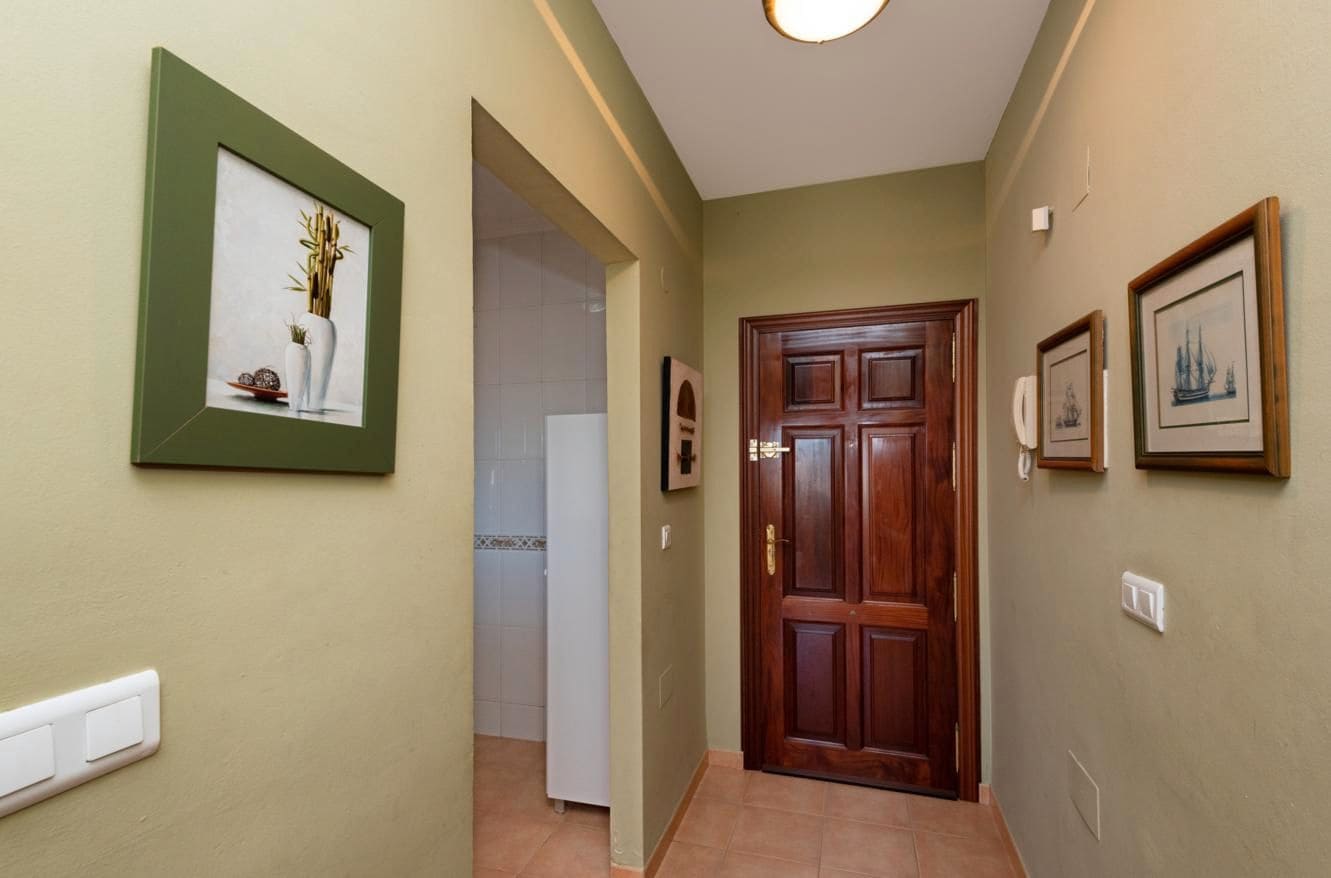 2 sovrum Lägenhet till salu i Nerja - 315 000 € (Ref: 8758567)