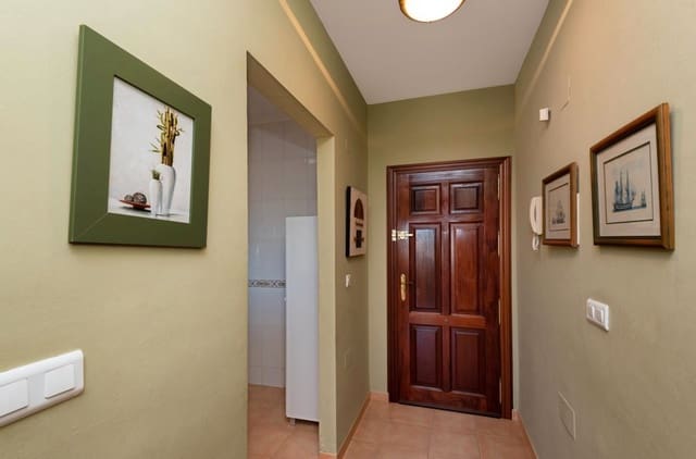 Piso de 2 habitaciones en Chaparil - Torrecilla - Punta Lara, Nerja en venta - 315.000 € (Ref: 8758567)