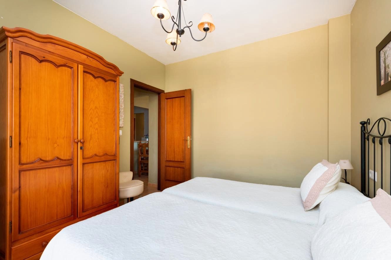 2 sovrum Lägenhet till salu i Nerja - 315 000 € (Ref: 8758567)