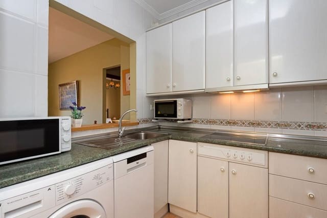 Piso de 2 habitaciones en Chaparil - Torrecilla - Punta Lara, Nerja en venta - 315.000 € (Ref: 8758567)