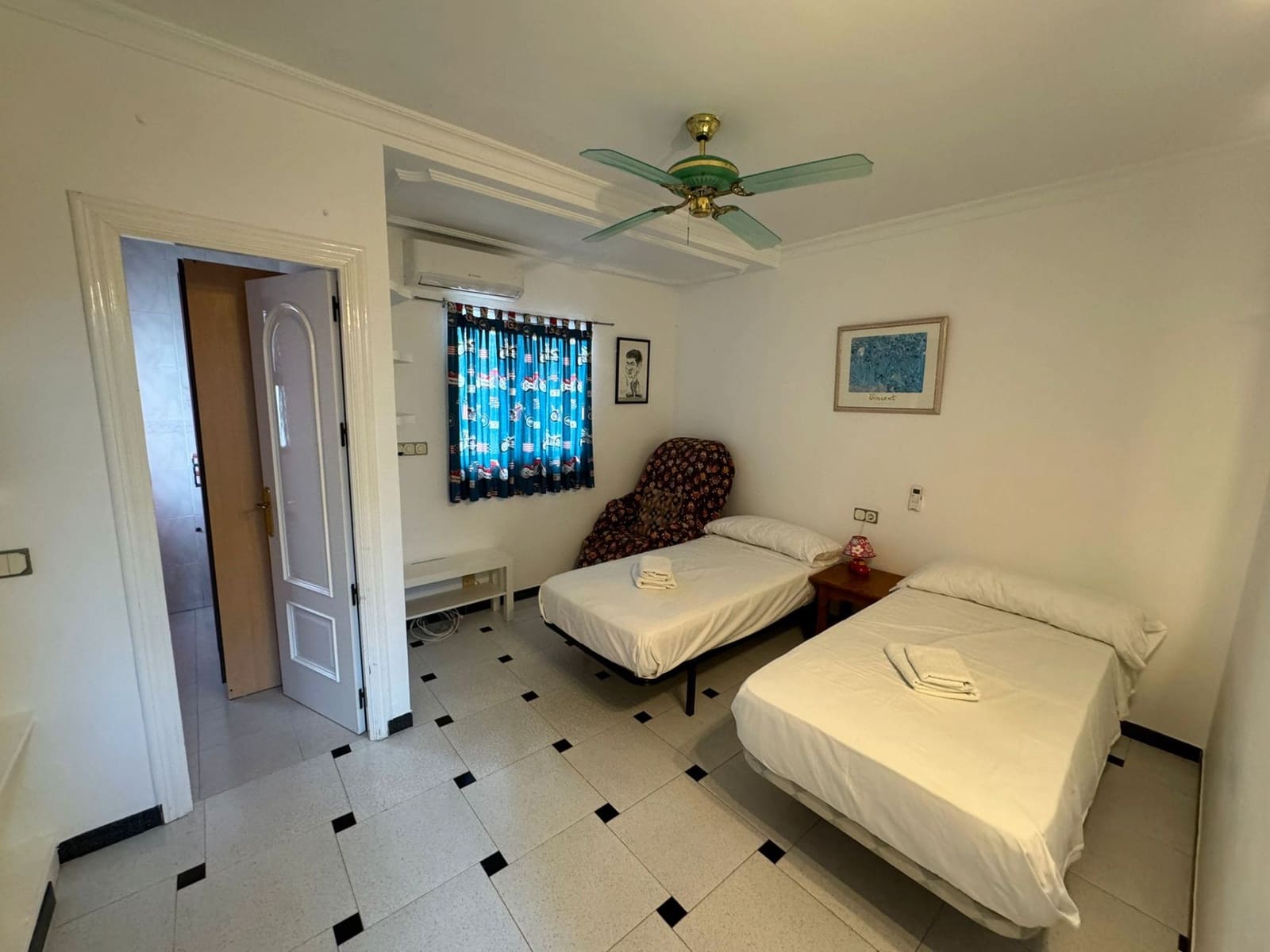 3 soveværelse Villa til leje i Nerja med swimmingpool garage - € 1.500 (Ref: 8758571)