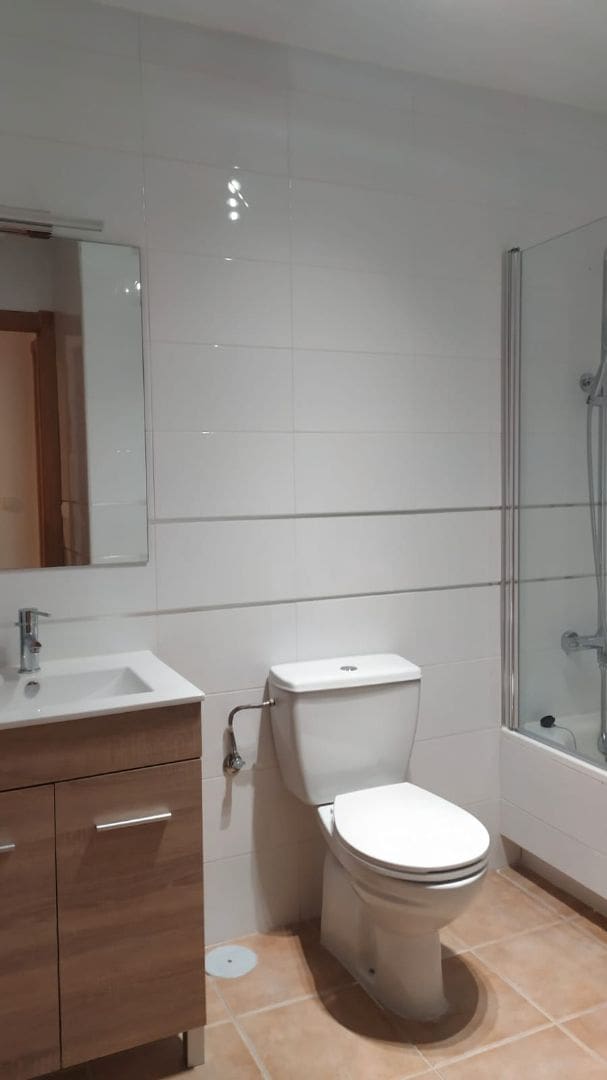 2 bedroom Apartment for sale in Almunecar with pool - € 199,000 (Ref: 8769051)