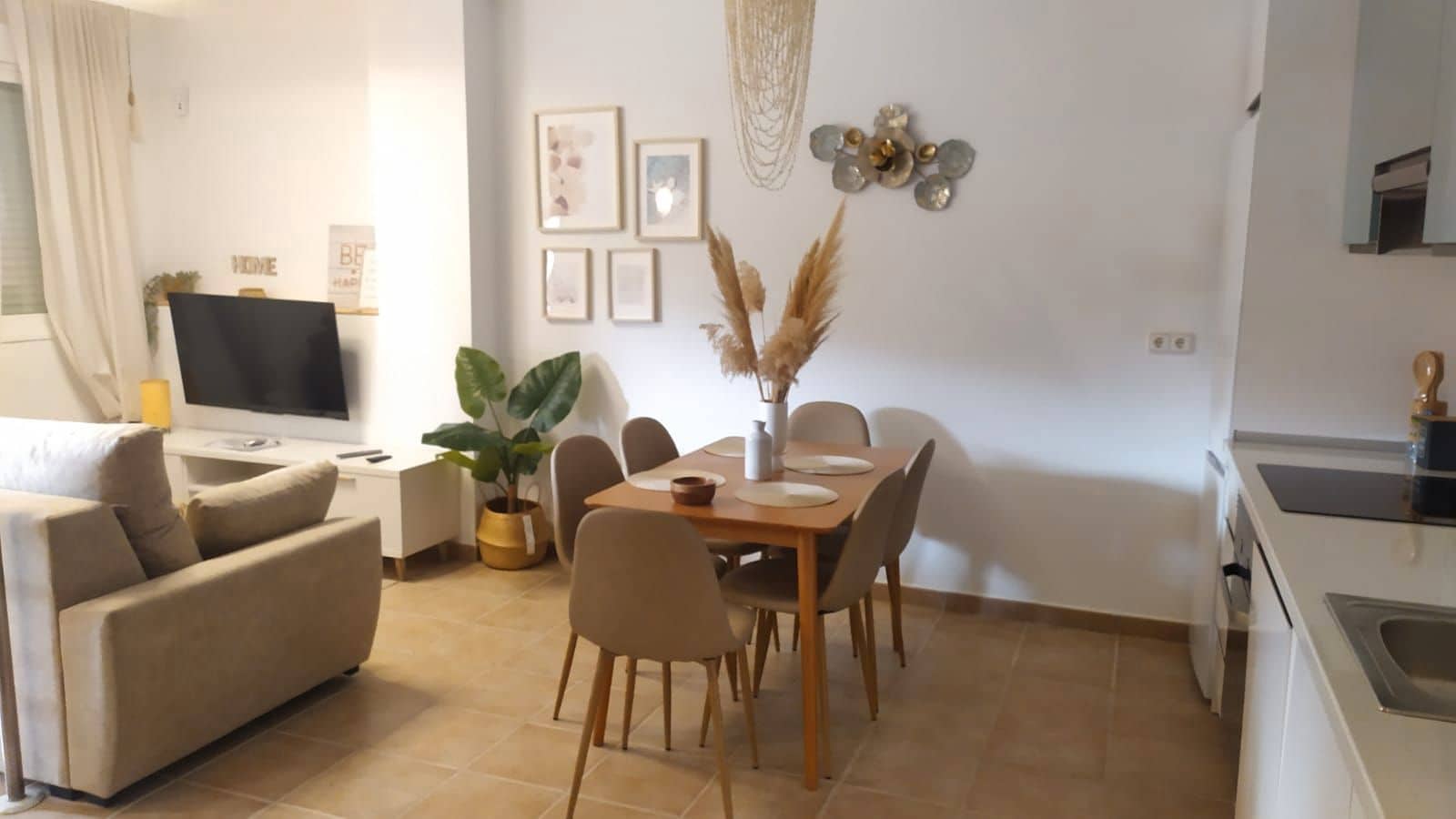 2 bedroom Apartment for sale in Almunecar with pool - € 199,000 (Ref: 8769051)